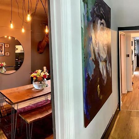 Chic Townhouse Near Tunnels Beaches אילפרקומב מראה חיצוני תמונה