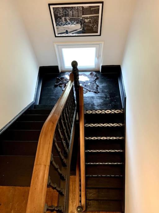 Chic Townhouse Near Tunnels Beaches אילפרקומב מראה חיצוני תמונה