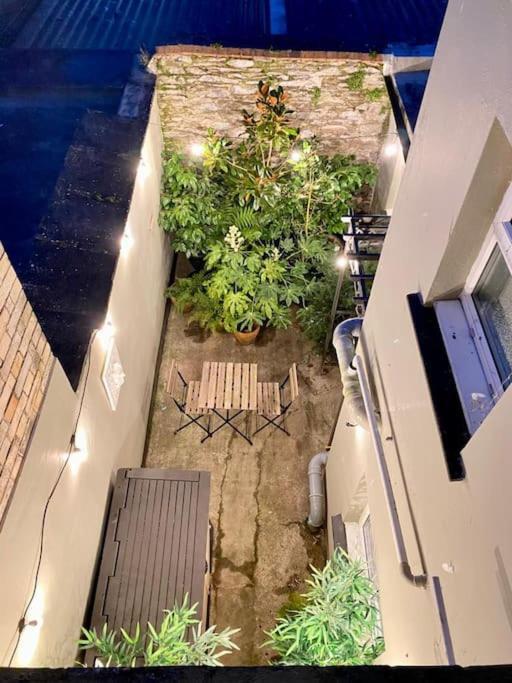 Chic Townhouse Near Tunnels Beaches אילפרקומב מראה חיצוני תמונה